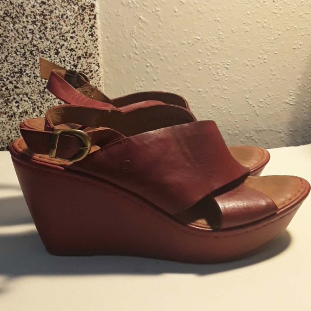 Born wedge leather sandals for women,US size 9